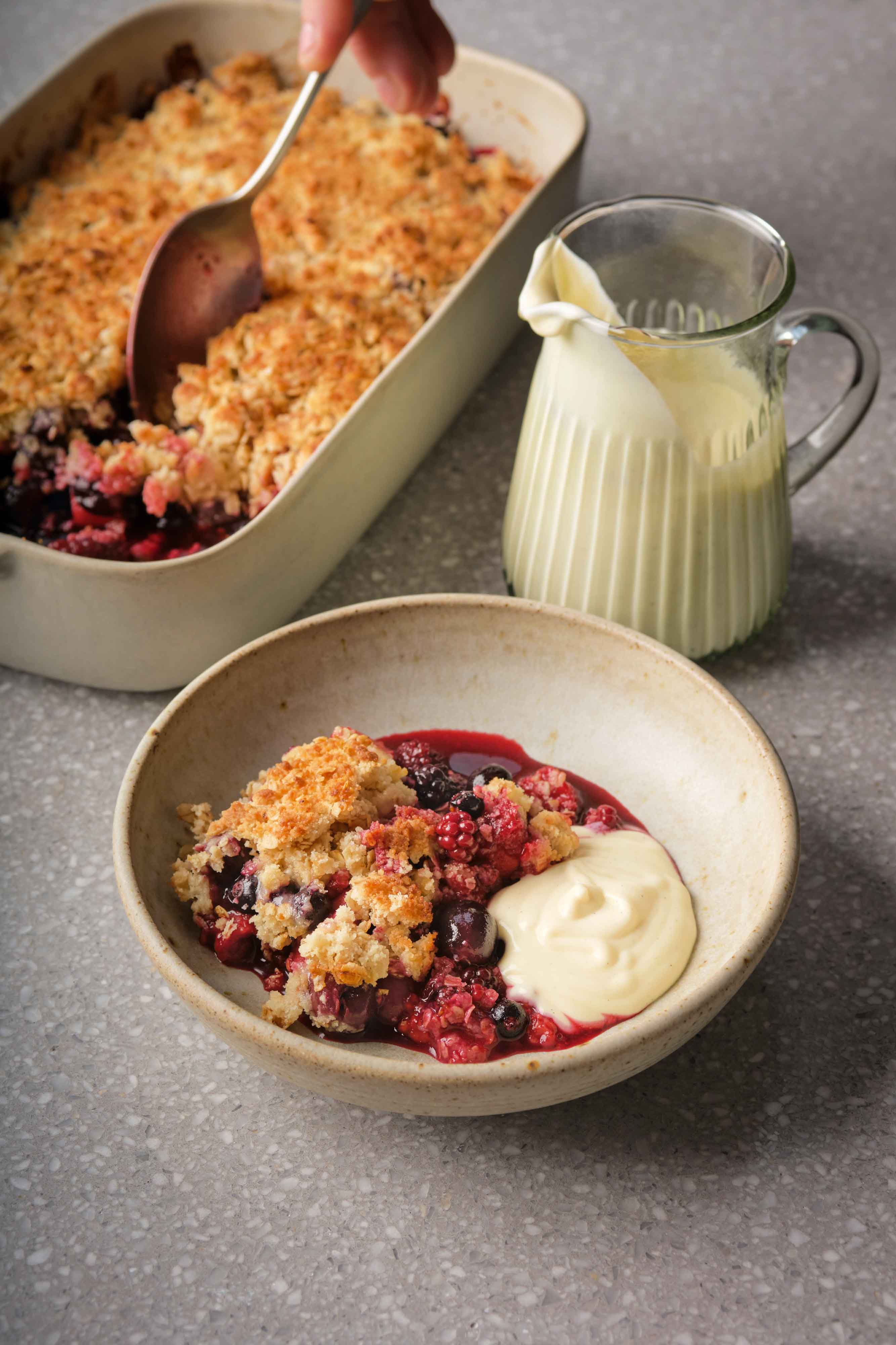 tom-kerridge-s-simple-fruit-crumble