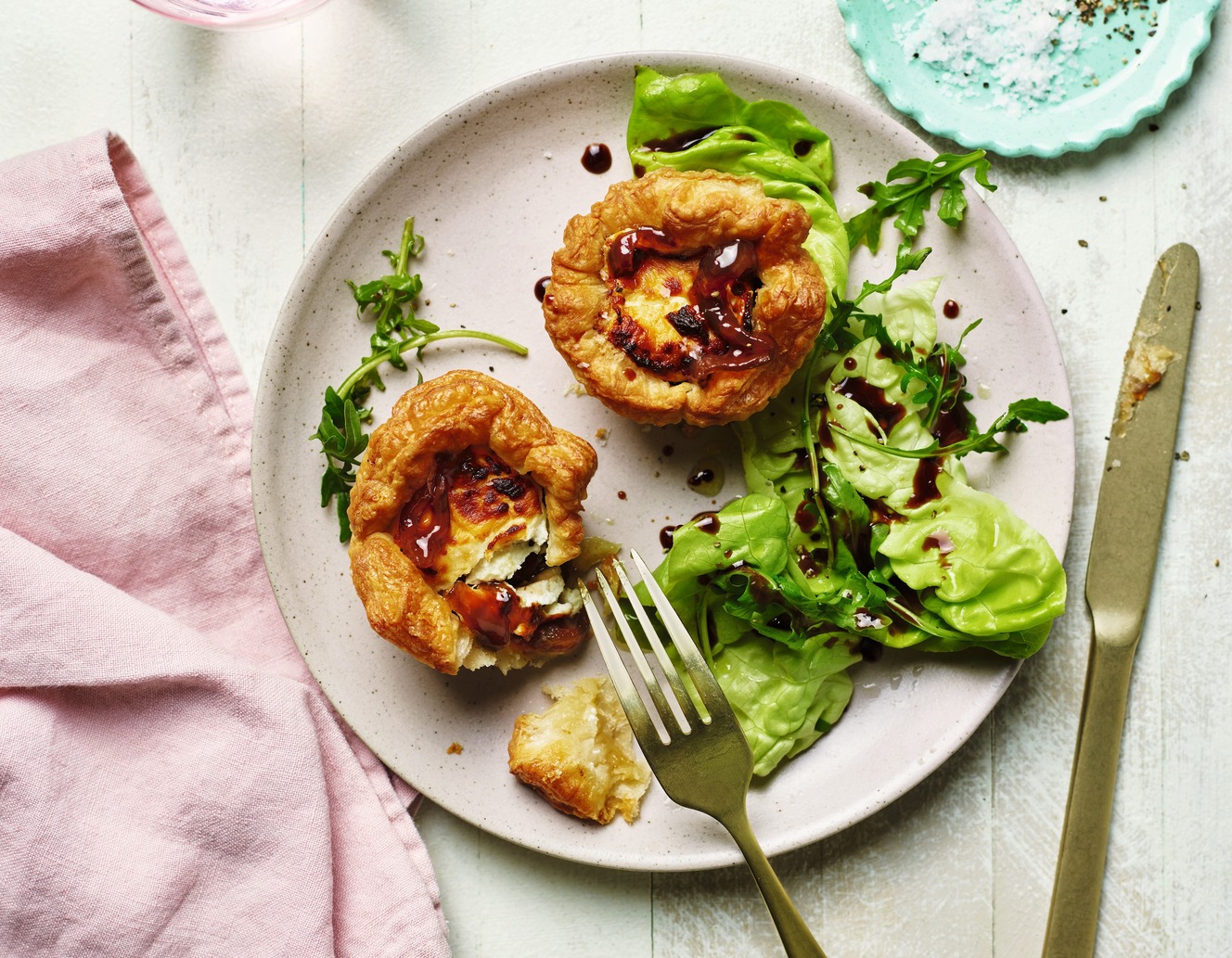 Goat’s Cheese & Caramelised Onion Tarts