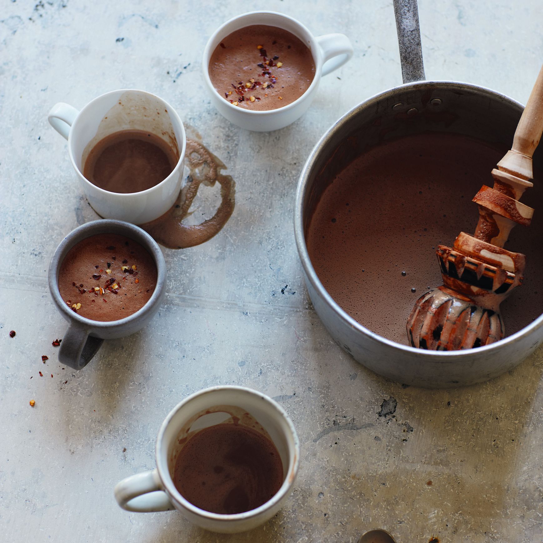 Homemade Hot Chocolate with Cinnamon &Almonds;