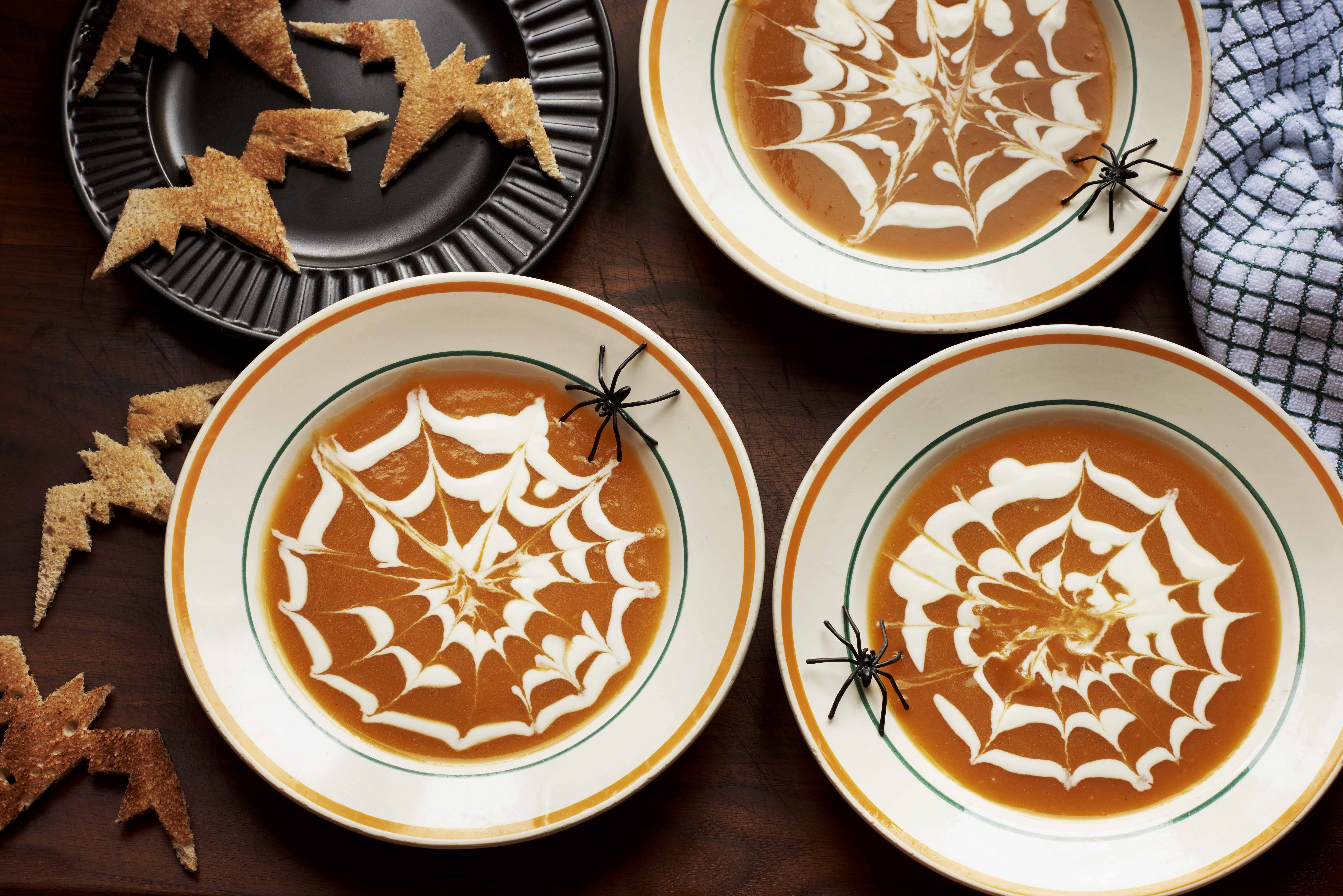 Halloween Pumpkin & Ginger Soup