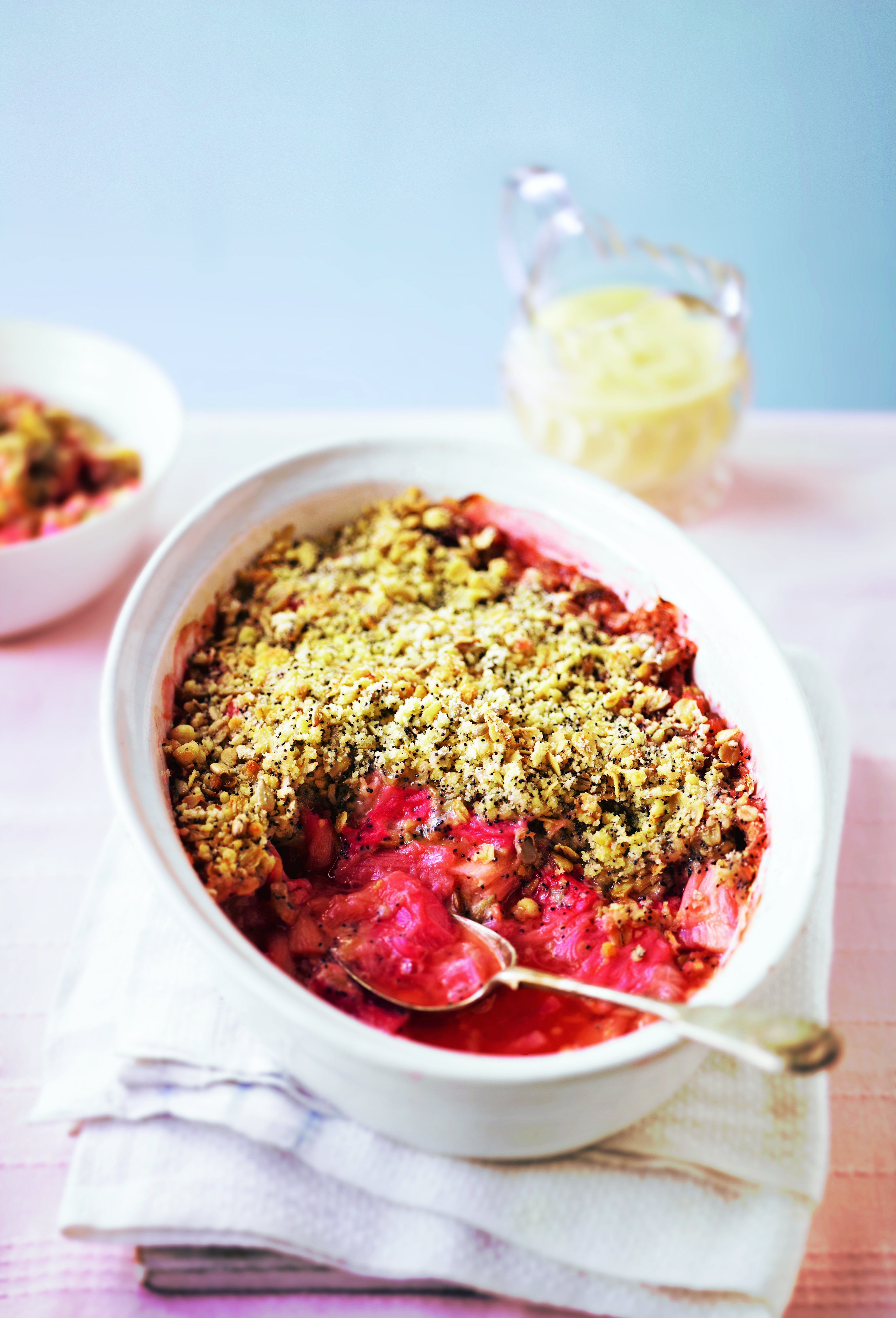 Rhubarb and Ginger Crumble