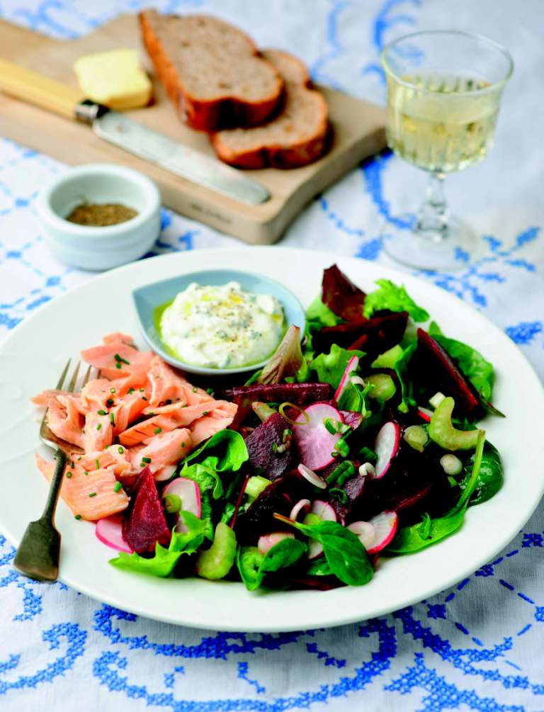 Garden Salad with Beetroot & Trout Fillets