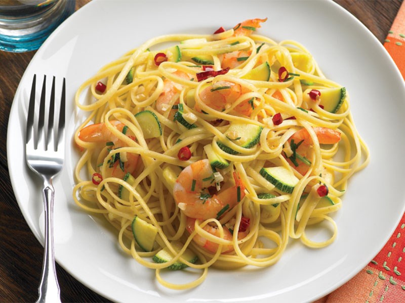 Easy Linguine with Prawns