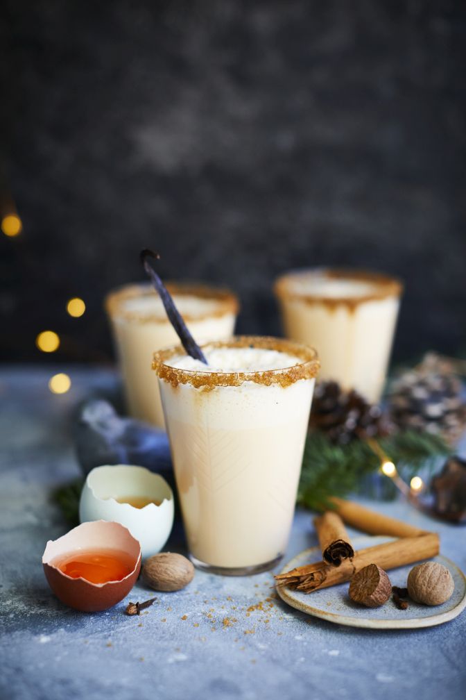 Easy Homemade Eggnog with Rum