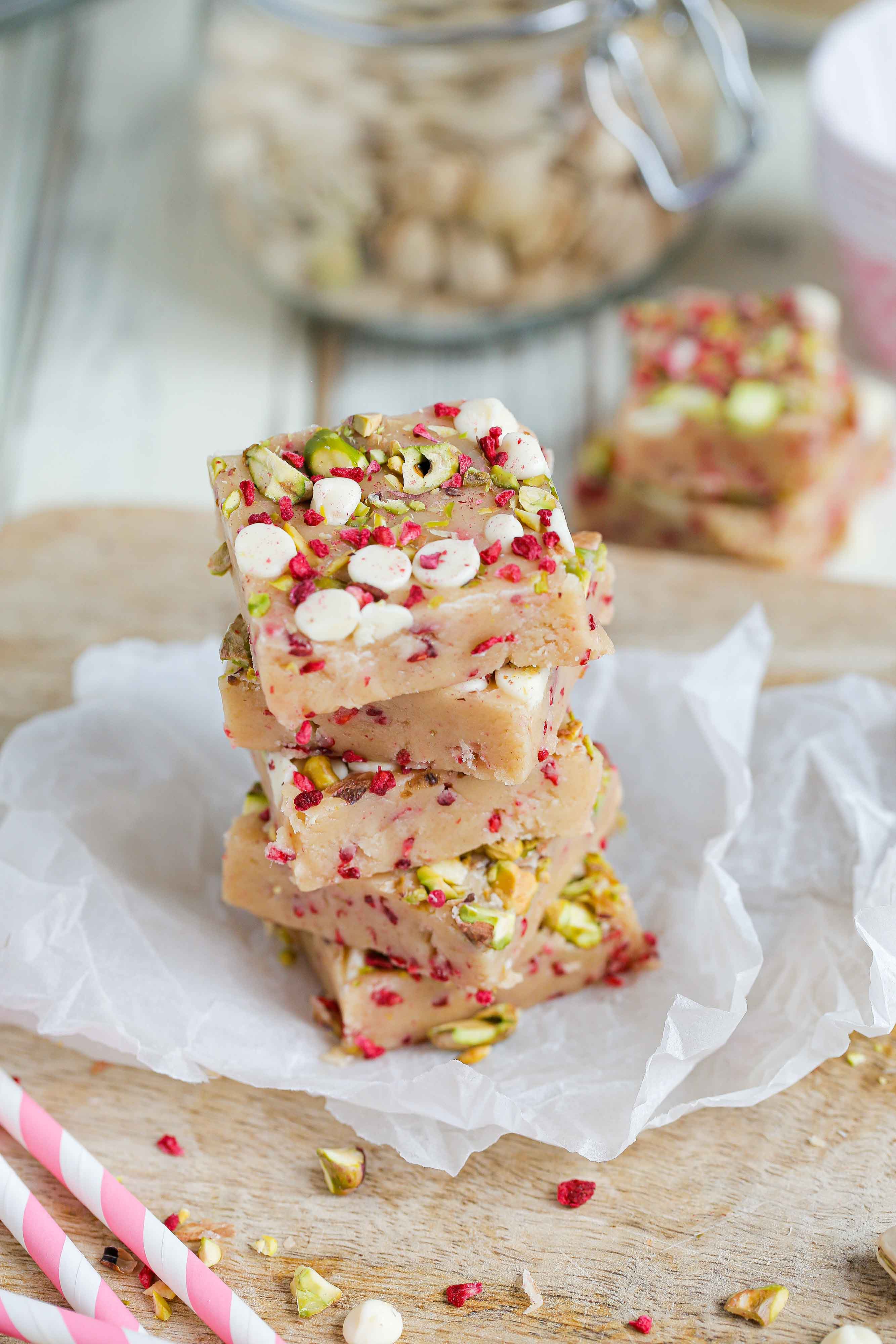 White Chocolate & Candy Floss Fudge