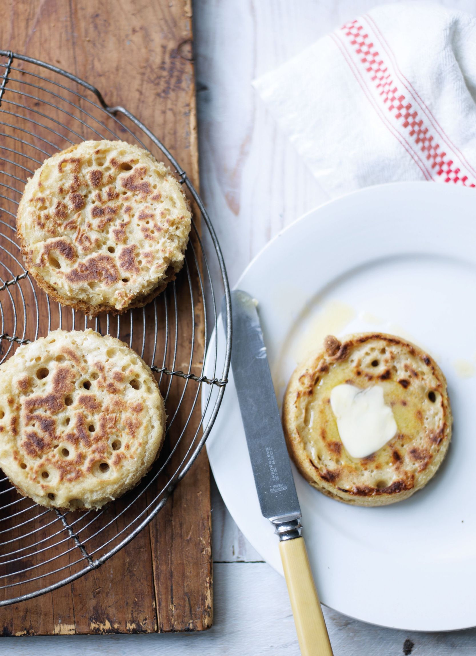 Homemade Crumpets