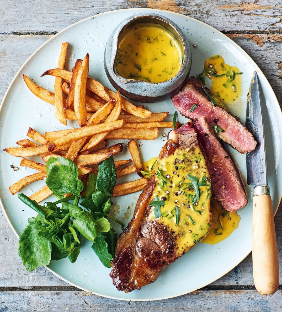 Steak & Chips with Perfect Béarnaise Sauce