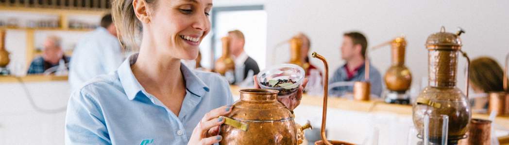 Image for giveaway - Win a Salcombe Gin School lesson for you and a guest